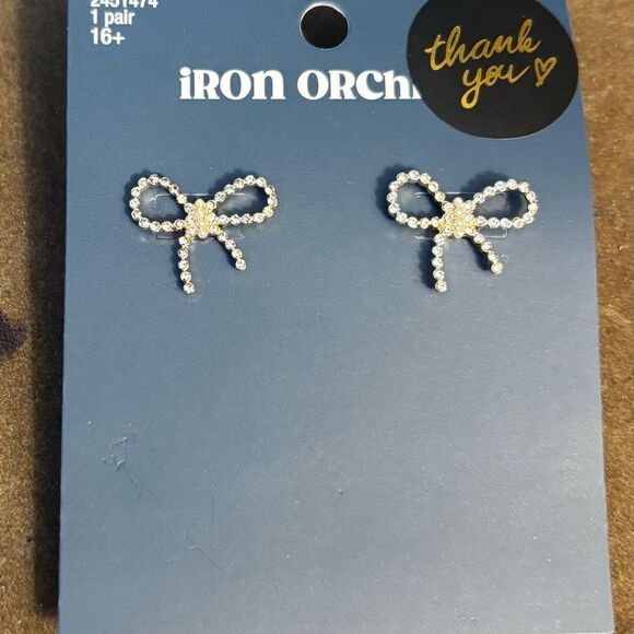 New! Iron Orchid Studio Bow Earrings NWT - Picture 3 of 4
